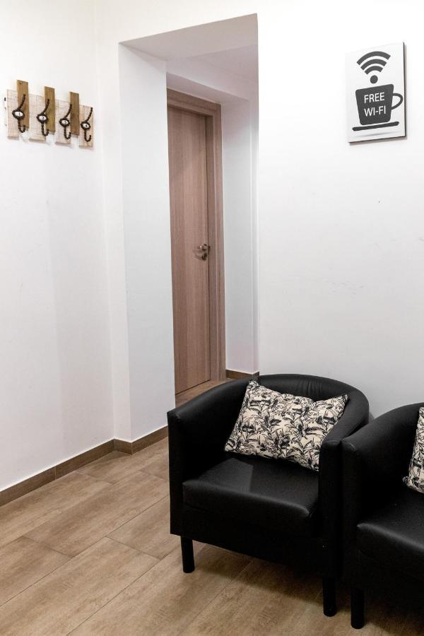 Sannio Deluxe Apartment - San Giovanni Рим Екстериор снимка