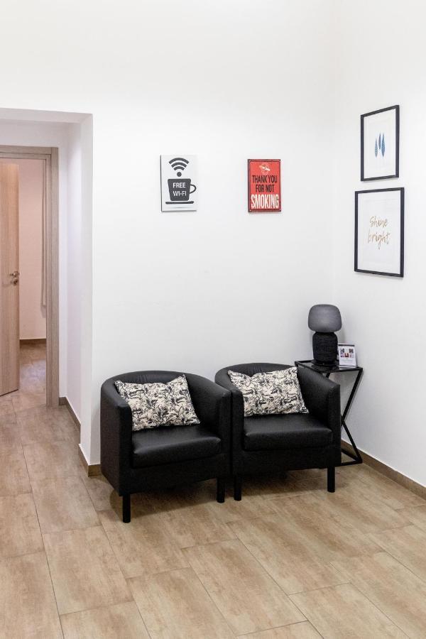Sannio Deluxe Apartment - San Giovanni Рим Екстериор снимка