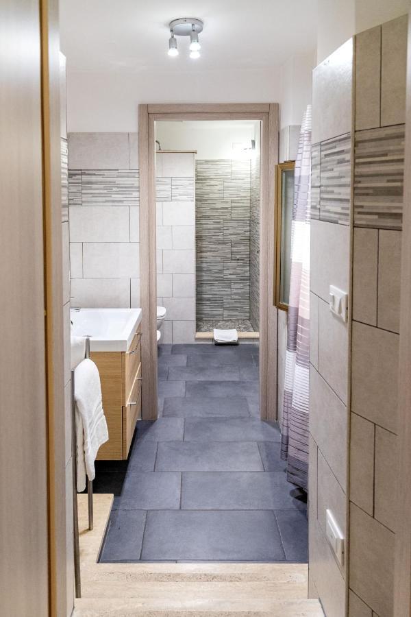 Sannio Deluxe Apartment - San Giovanni Рим Екстериор снимка
