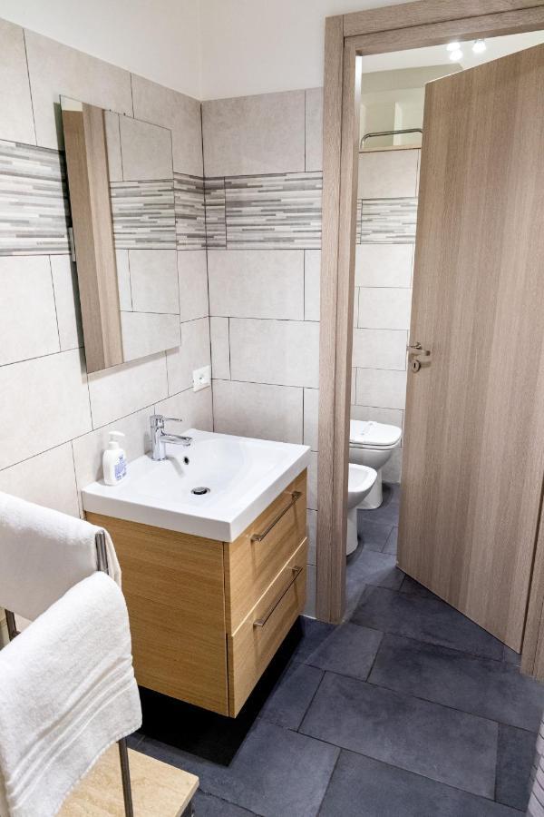 Sannio Deluxe Apartment - San Giovanni Рим Екстериор снимка
